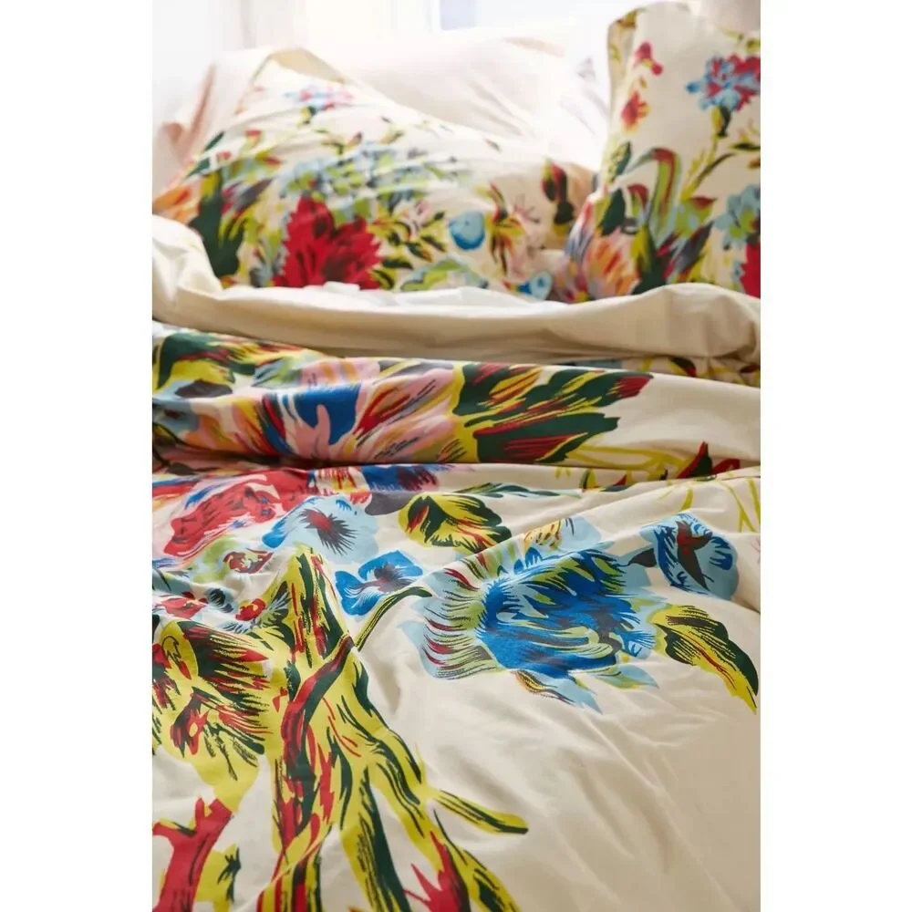 New Urban Outfitters Romantic Floral Scarf Duvet Cover size Twin 90” x66”